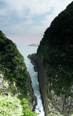 hyuugamisaki_p6.jpg
